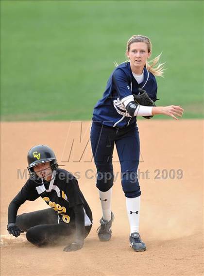 Thumbnail 3 in Trabuco Hills vs. Capistrano Valley (Timberwolf Classic) photogallery.