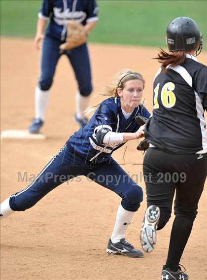 Thumbnail 2 in Trabuco Hills vs. Capistrano Valley (Timberwolf Classic) photogallery.
