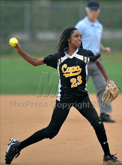 Thumbnail 3 in Trabuco Hills vs. Capistrano Valley (Timberwolf Classic) photogallery.
