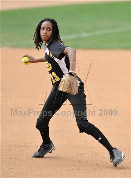 Thumbnail 2 in Trabuco Hills vs. Capistrano Valley (Timberwolf Classic) photogallery.