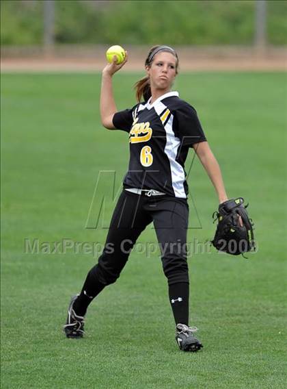 Thumbnail 1 in Trabuco Hills vs. Capistrano Valley (Timberwolf Classic) photogallery.