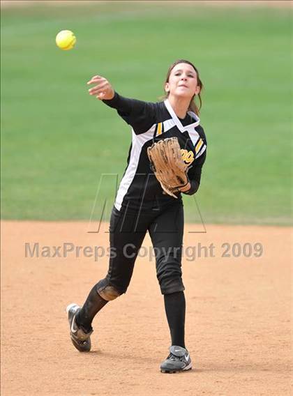 Thumbnail 3 in Trabuco Hills vs. Capistrano Valley (Timberwolf Classic) photogallery.