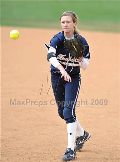 Thumbnail 3 in Trabuco Hills vs. Capistrano Valley (Timberwolf Classic) photogallery.