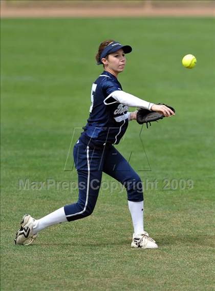 Thumbnail 2 in Trabuco Hills vs. Capistrano Valley (Timberwolf Classic) photogallery.