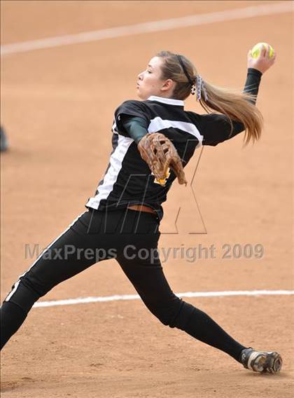 Thumbnail 2 in Trabuco Hills vs. Capistrano Valley (Timberwolf Classic) photogallery.