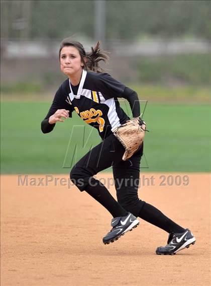 Thumbnail 3 in Trabuco Hills vs. Capistrano Valley (Timberwolf Classic) photogallery.