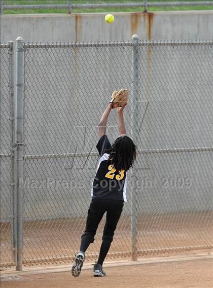 Thumbnail 1 in Trabuco Hills vs. Capistrano Valley (Timberwolf Classic) photogallery.