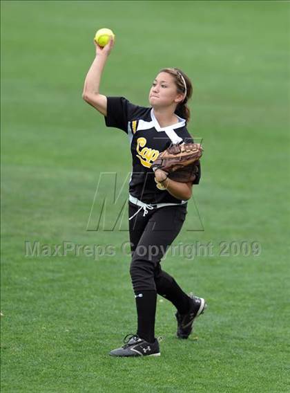 Thumbnail 3 in Trabuco Hills vs. Capistrano Valley (Timberwolf Classic) photogallery.