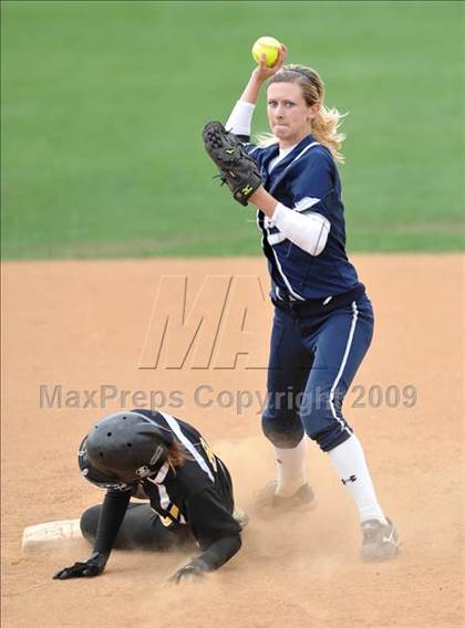 Thumbnail 3 in Trabuco Hills vs. Capistrano Valley (Timberwolf Classic) photogallery.