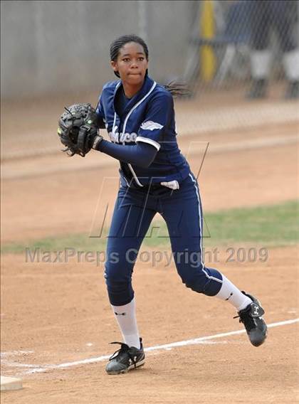 Thumbnail 3 in Trabuco Hills vs. Capistrano Valley (Timberwolf Classic) photogallery.