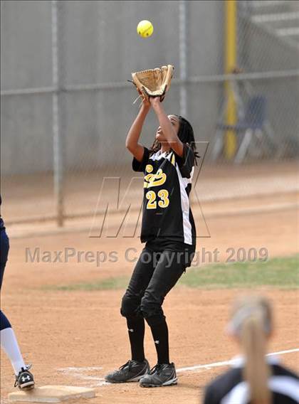 Thumbnail 2 in Trabuco Hills vs. Capistrano Valley (Timberwolf Classic) photogallery.