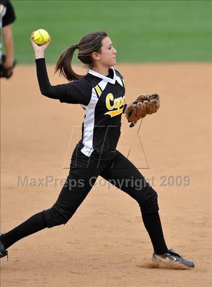Thumbnail 3 in Trabuco Hills vs. Capistrano Valley (Timberwolf Classic) photogallery.