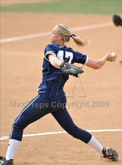 Thumbnail 2 in Trabuco Hills vs. Capistrano Valley (Timberwolf Classic) photogallery.