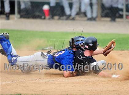 Thumbnail 3 in Coginchaug Regional vs. Canton (CIAC Class S Quarterfinal) photogallery.