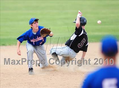 Thumbnail 3 in Coginchaug Regional vs. Canton (CIAC Class S Quarterfinal) photogallery.