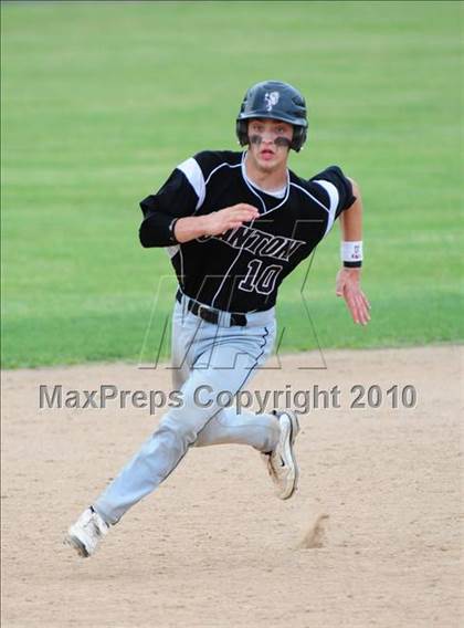 Thumbnail 1 in Coginchaug Regional vs. Canton (CIAC Class S Quarterfinal) photogallery.