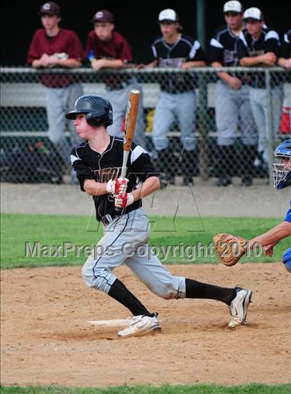 Thumbnail 3 in Coginchaug Regional vs. Canton (CIAC Class S Quarterfinal) photogallery.