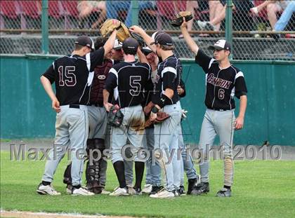 Thumbnail 2 in Coginchaug Regional vs. Canton (CIAC Class S Quarterfinal) photogallery.