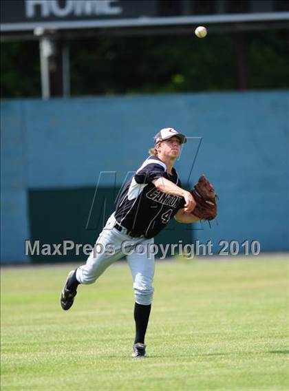 Thumbnail 1 in Coginchaug Regional vs. Canton (CIAC Class S Quarterfinal) photogallery.