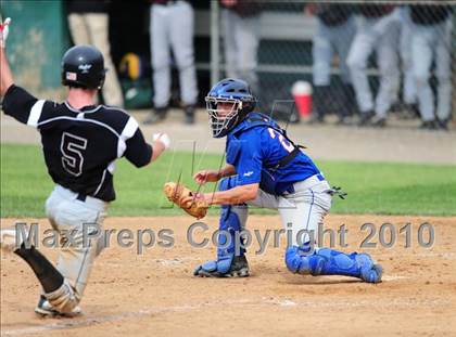 Thumbnail 3 in Coginchaug Regional vs. Canton (CIAC Class S Quarterfinal) photogallery.