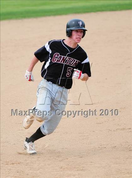 Thumbnail 2 in Coginchaug Regional vs. Canton (CIAC Class S Quarterfinal) photogallery.