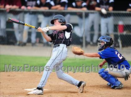 Thumbnail 2 in Coginchaug Regional vs. Canton (CIAC Class S Quarterfinal) photogallery.