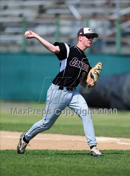 Thumbnail 3 in Coginchaug Regional vs. Canton (CIAC Class S Quarterfinal) photogallery.