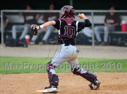 Thumbnail 2 in Coginchaug Regional vs. Canton (CIAC Class S Quarterfinal) photogallery.