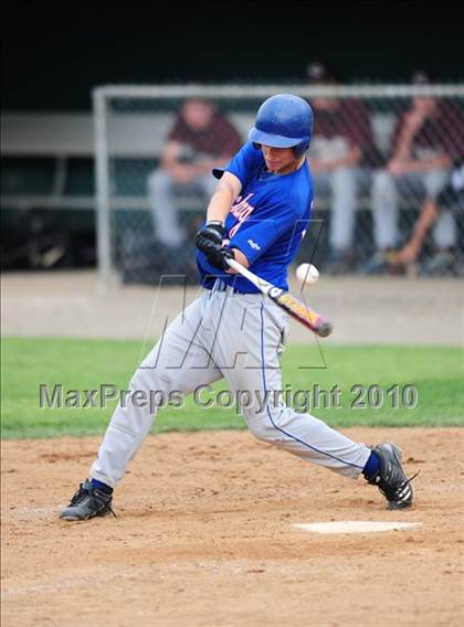 Thumbnail 3 in Coginchaug Regional vs. Canton (CIAC Class S Quarterfinal) photogallery.