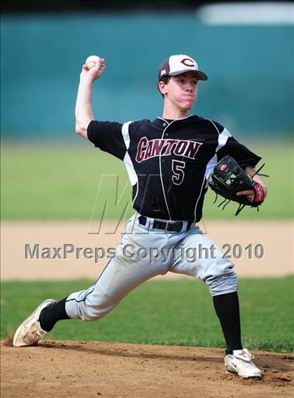 Thumbnail 2 in Coginchaug Regional vs. Canton (CIAC Class S Quarterfinal) photogallery.