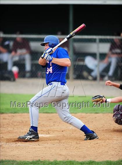 Thumbnail 2 in Coginchaug Regional vs. Canton (CIAC Class S Quarterfinal) photogallery.