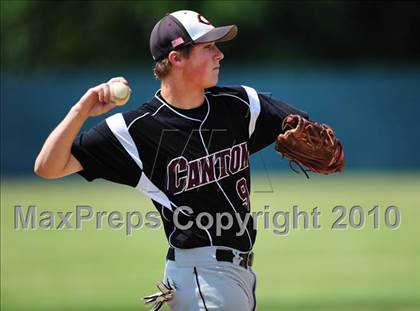 Thumbnail 3 in Coginchaug Regional vs. Canton (CIAC Class S Quarterfinal) photogallery.