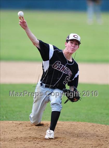 Thumbnail 1 in Coginchaug Regional vs. Canton (CIAC Class S Quarterfinal) photogallery.