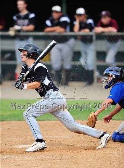 Thumbnail 3 in Coginchaug Regional vs. Canton (CIAC Class S Quarterfinal) photogallery.