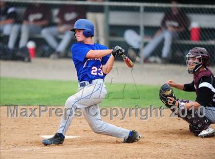 Thumbnail 2 in Coginchaug Regional vs. Canton (CIAC Class S Quarterfinal) photogallery.