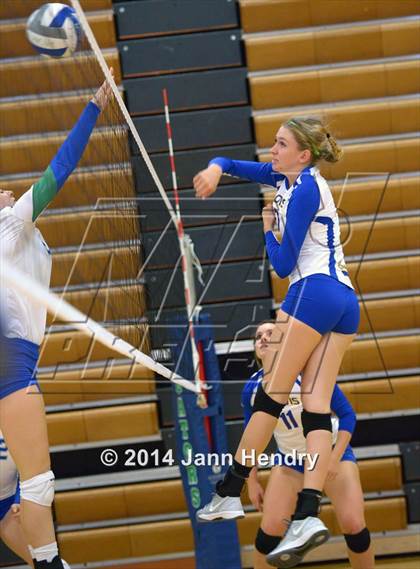 Thumbnail 2 in Clovis vs. Green Valley (Durango Fall Classic) photogallery.