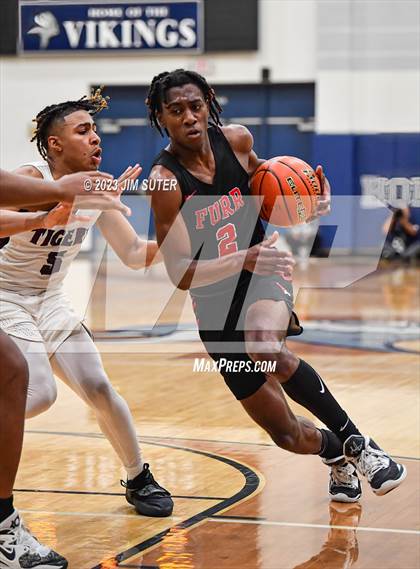 Thumbnail 3 in Furr vs Silsbee (UIL 4A Reg III Semifinal) photogallery.
