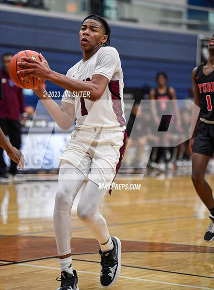 Thumbnail 1 in Furr vs Silsbee (UIL 4A Reg III Semifinal) photogallery.