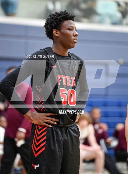 Thumbnail 1 in Furr vs Silsbee (UIL 4A Reg III Semifinal) photogallery.