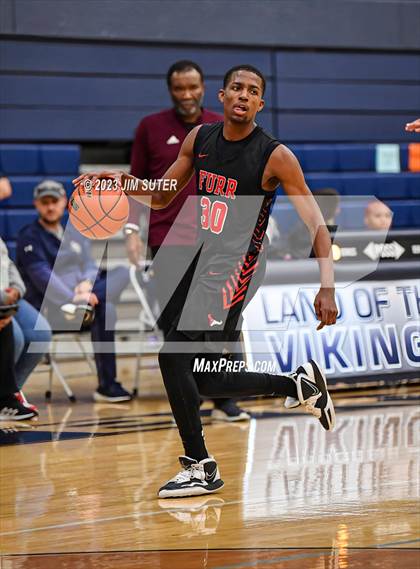 Thumbnail 2 in Furr vs Silsbee (UIL 4A Reg III Semifinal) photogallery.