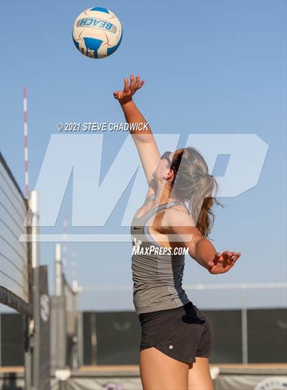 Thumbnail 2 in Xavier College Prep vs. Perry  photogallery.