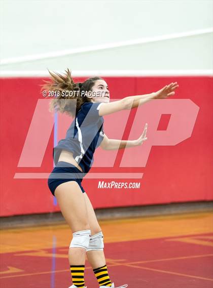 Thumbnail 2 in Torrey Pines vs. Scripps Ranch (CIF SDS Open Division Semifinal) photogallery.