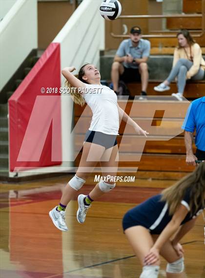 Thumbnail 1 in Torrey Pines vs. Scripps Ranch (CIF SDS Open Division Semifinal) photogallery.