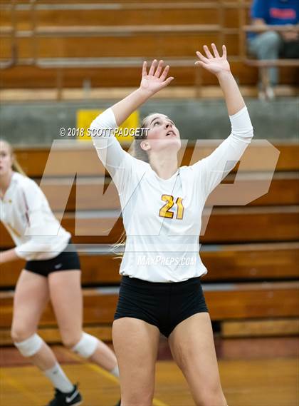 Thumbnail 3 in Torrey Pines vs. Scripps Ranch (CIF SDS Open Division Semifinal) photogallery.