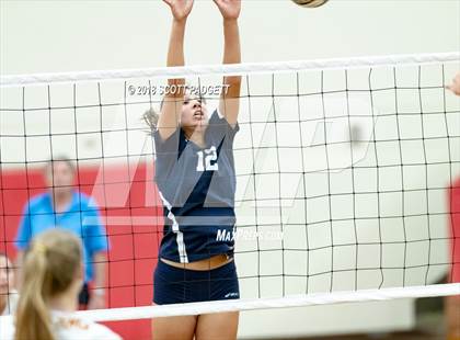 Thumbnail 1 in Torrey Pines vs. Scripps Ranch (CIF SDS Open Division Semifinal) photogallery.