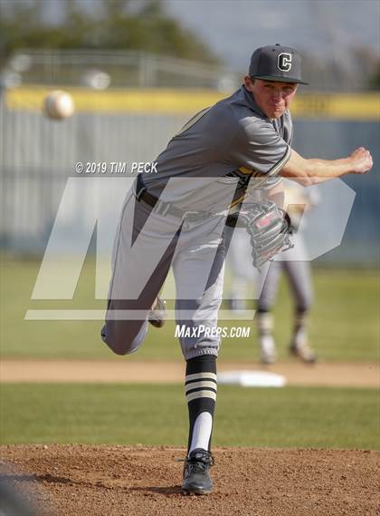 Thumbnail 1 in Canyon @ Yorba Linda photogallery.
