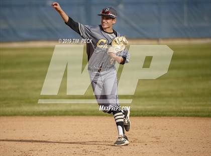 Thumbnail 1 in Canyon @ Yorba Linda photogallery.