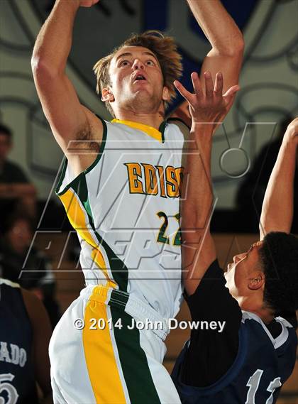 Thumbnail 1 in Silverado vs. Edison (MaxPreps Holiday Classic) photogallery.