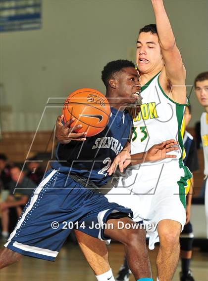 Thumbnail 2 in Silverado vs. Edison (MaxPreps Holiday Classic) photogallery.