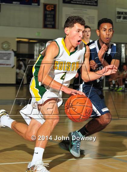 Thumbnail 1 in Silverado vs. Edison (MaxPreps Holiday Classic) photogallery.